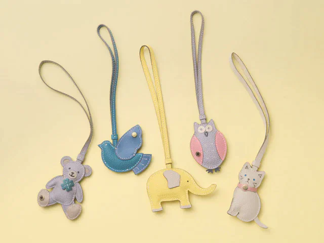 ボナベンチュラ 幸運をまとうレザーアニマルチャームが数量限定で登場