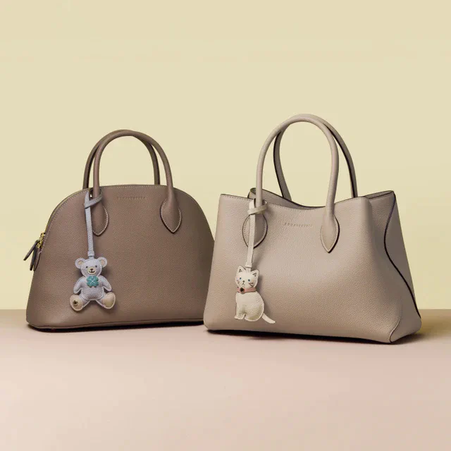 ボナベンチュラ  幸運をまとうレザーアニマルチャームが数量限定で登場、新年のキーアクセサリーにおすすめ