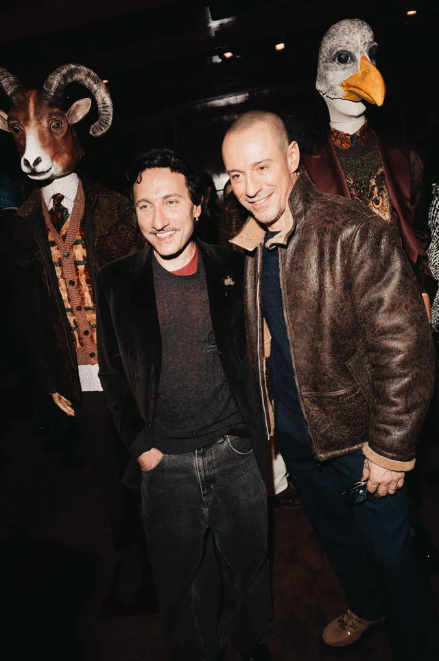 エトロ 2026/27秋冬メンズコレクション、マルコ・デ・ヴィンチェンツォが描く「アニメン」とペイズリーの新表現