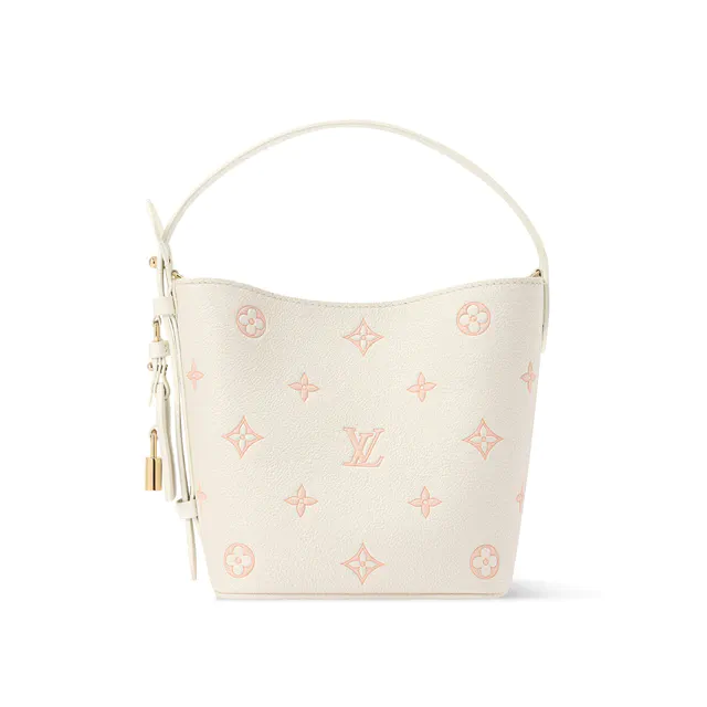 ルイ・ヴィトン ミルキーホワイトとバイカラーが冴える新作ウィメンズバッグ、「オンザゴー」から「キャリーオール」まで登場