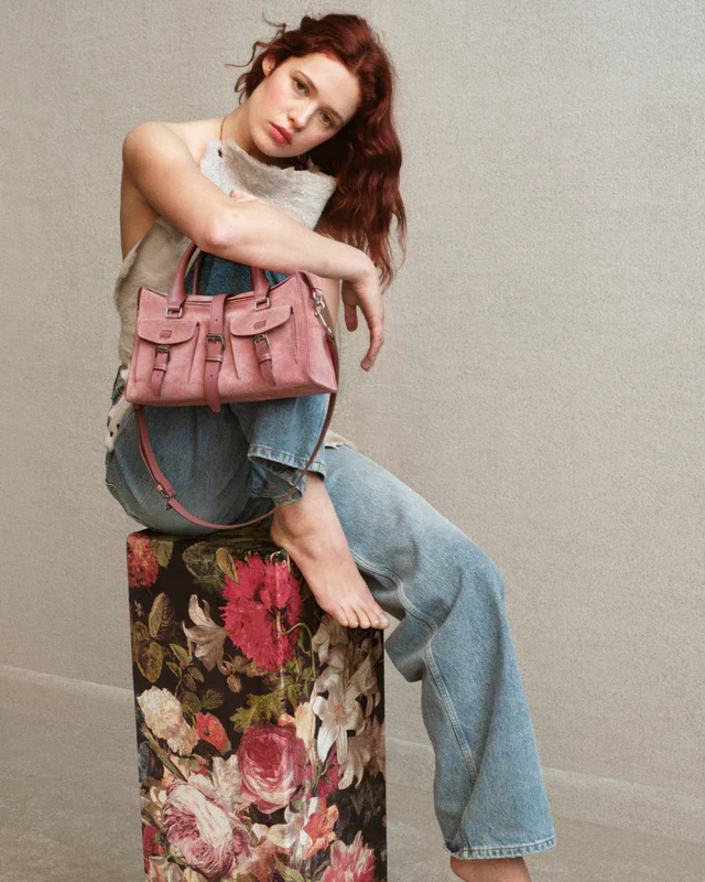 マルベリーのバレンタインカプセルコレクション、ロクサンヌとハートモチーフで春を迎えるバッグと小物たち