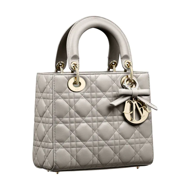 ディオールの「ボウ」ライン、2026年春夏コレクションで広がるリボンモチーフのバッグとアクセサリー