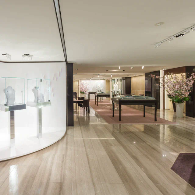 TASAKI 銀座本店で開催中の「Bloomin’ Pearl」、春色カラーストーンとパールが奏でるジュエリーストーリー