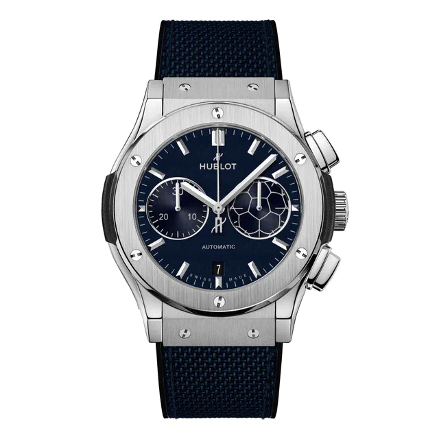 ウブロ サッカー日本代表オフィシャル ウォッチ「クラシック・フュージョン クロノグラフ チタニウム ブルー ヴィクトリー」登場