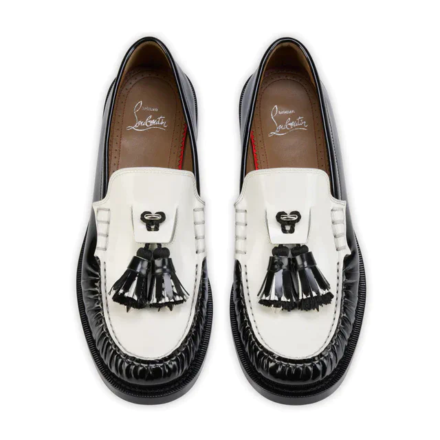 クリスチャン ルブタン 新作メンズモカシン「Orlando」登場、足元から始まるサルトリアルな革命