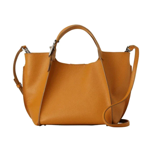 土屋鞄 シャープなコバと曲線美が響き合う新作「マレゾン」、洗練を極めたトートバッグ