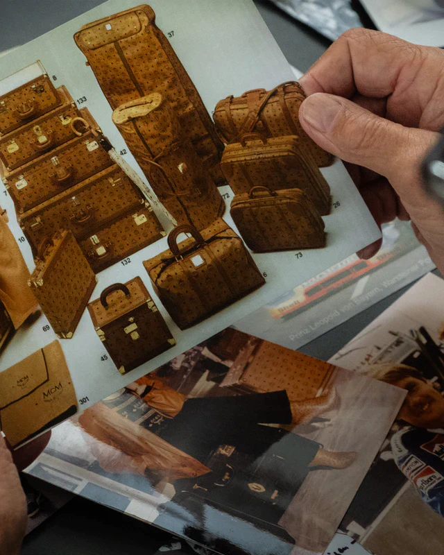 ミュンヘンから世界へ、MCMが50周年の節目に放つアイコンバッグの再解釈とグローバルな祝祭の全貌