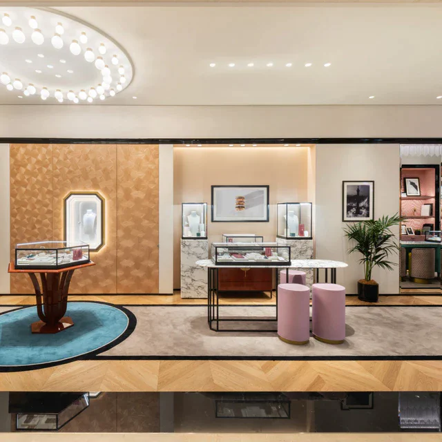 ブシュロン 阪急うめだ店が移転リニューアル、パリの美学と日本の伝統が交差する新空間