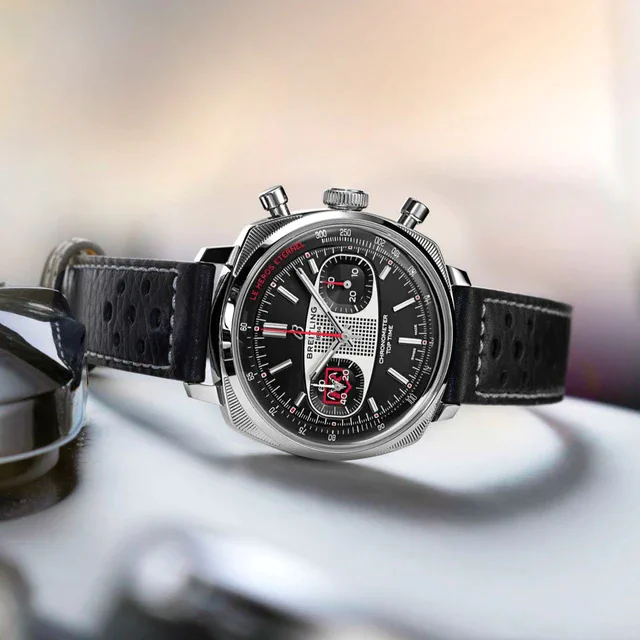 ブライトリング 仮面ライダー55周年を祝す日本限定クロノグラフ、トップタイムの新たな軌跡