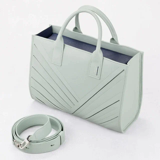 カミーユ・フォルネ 日本の海を巡る幻想的な旅、2026年春夏カプセルコレクションが描く新しい波