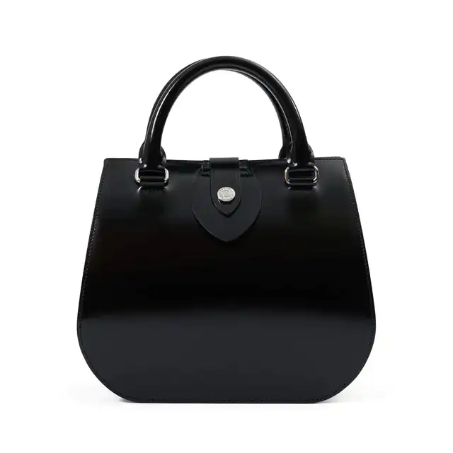 吉田カバン PORTERより新シリーズ、「BUS GIRL」が描き出す昭和モダンと現代の洗練