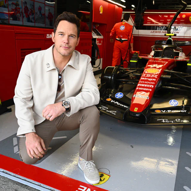 ウブロ クリス・プラットが選んだキングゴールドの煌めき、F1日本グランプリの熱狂を彩る「ビッグ・バン ウニコ」