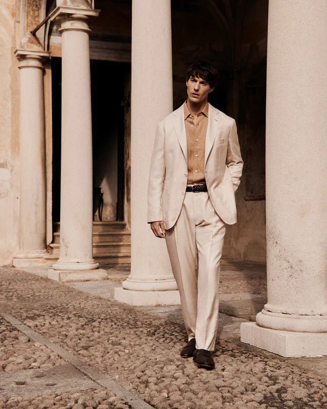 シルクやカシミアが奏でる極上の質感、ブリオーニ、Soffio、ブレザーが変える春夏の装い
