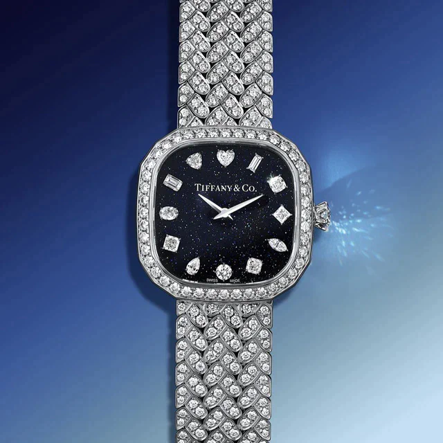 ティファニー アベンチュリン ダイヤルを備えた新作「ティファニー エタニティ」ウォッチを日本で発表