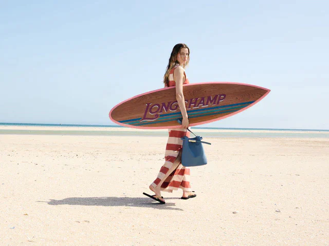 ロンシャンが贈る2026年夏コレクション、テオ・ウェナーが描くパリジェンヌの夏