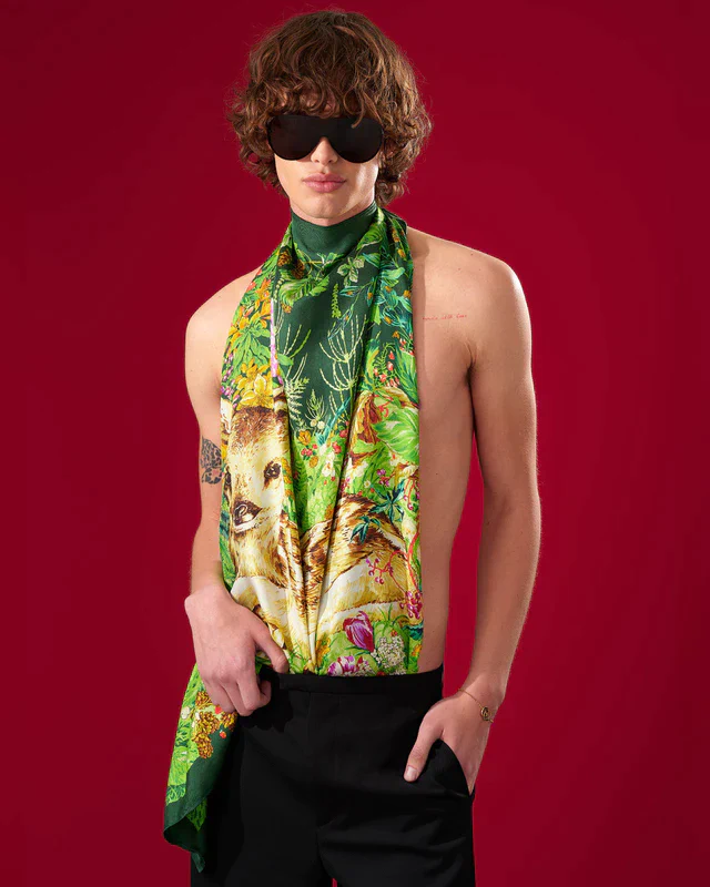 グッチとLACMAが交差する創造の原点、限定スカーフと共に歩むシルク産業再興への物語