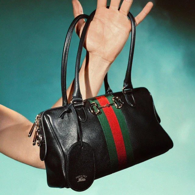 グッチ GUCCI が贈る母の日と父の日のための特別な輝き、絆を深めるギフトセレクションの幕開け
