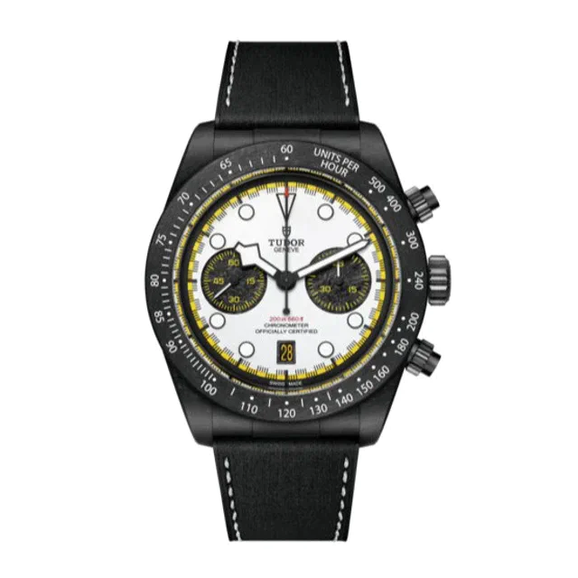 日本ロレックス TUDOR モータースポーツへの情熱を体現する、「ブラックベイ クロノ “カーボン 26”」を発表