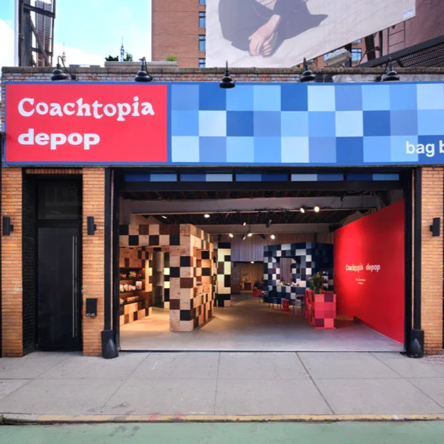 コーチ COACHTOPIAとDEPOPが協業、再利用素材とヴィンテージが示す循環型ファッションの新たな選択肢