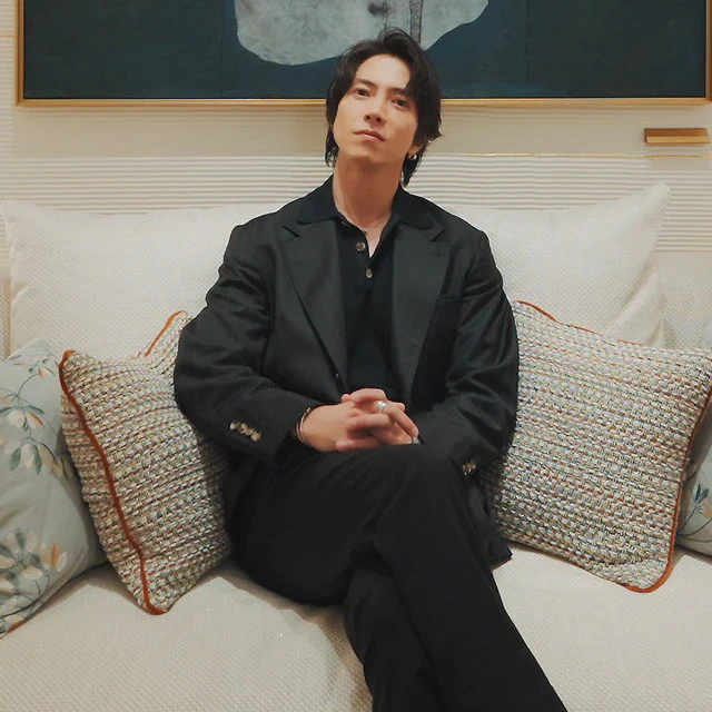ブルガリ 山下智久が共鳴したメゾンの揺るぎない精神、「ブルガリ 心斎橋」を訪れた動画を公開
