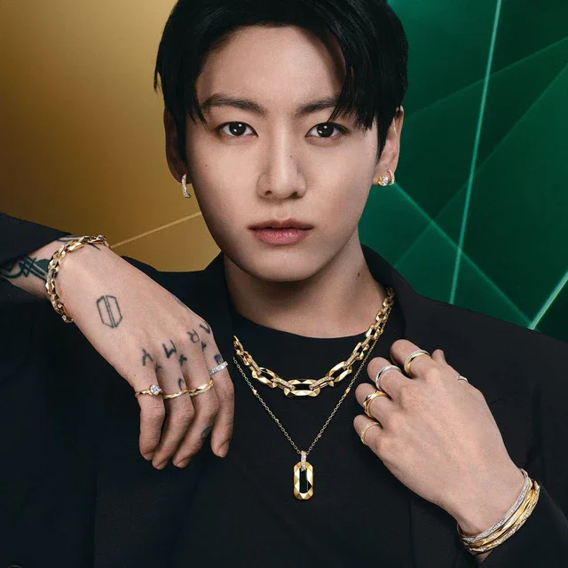 グラフ BTSの Jung Kook が体現するローレンス グラフ シグネチャーの世界