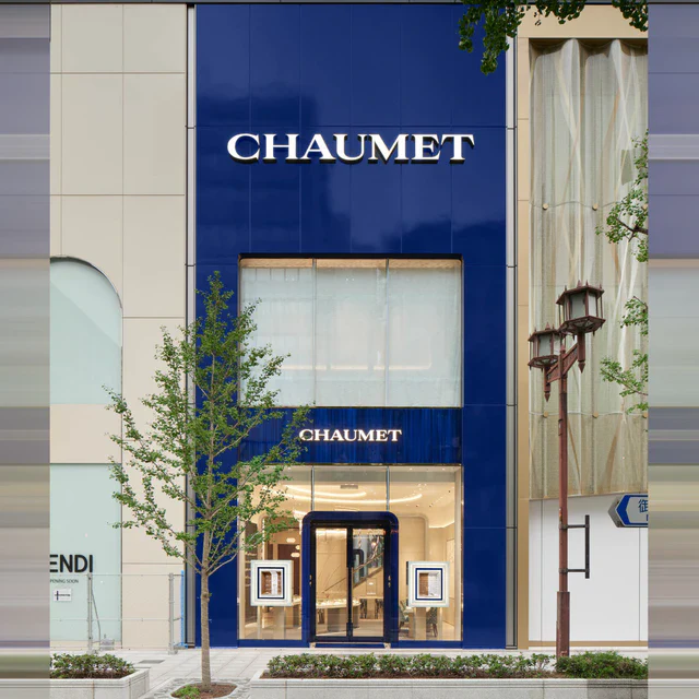 LVMH ウォッチ・ジュエリー ジャパン「ショーメ大阪心斎橋店」グランドオープン、ショーメブルーと日本の工芸が彩るラグジュアリー空間