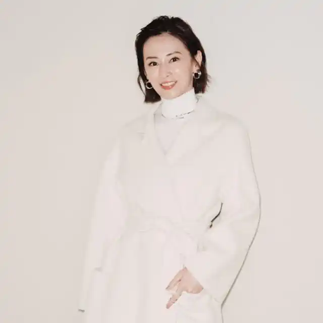 マックスマーラ 2027年春夏コレクションに北川景子、イム・ユナ、レイトン・ミースターをはじめとする豪華ゲストが来場