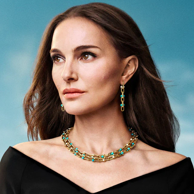 ティファニー TIFFANY & CO. カラー ジェムストーンを再解釈、「ティファニー ハードウェア」にターコイズとパールの新作
