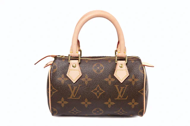 ③スピーディ 時代ごとのサイズの進化 | Héritage L.Vuitton